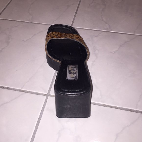 Y2K cheetah print platform sandals - Picture 3 of 8